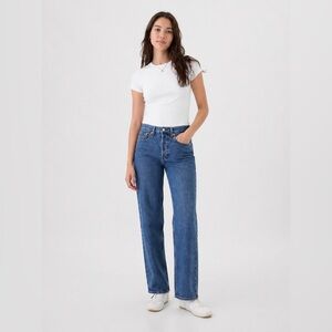 GAP Women's Straight Leg Jeans - Medium Blue
